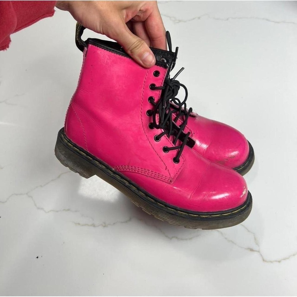 Dr. Martens Delaney Boots Kids Hot Pink Patent Leather Side Zip UK 3 US 4 USL 5